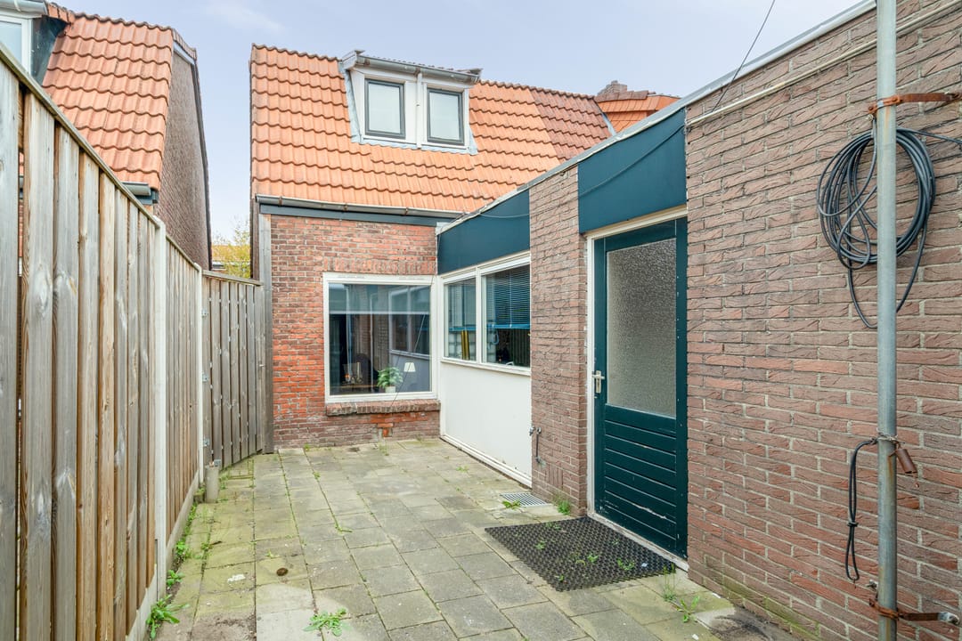 Foto 31 van Tjibbe Knolstraat 42