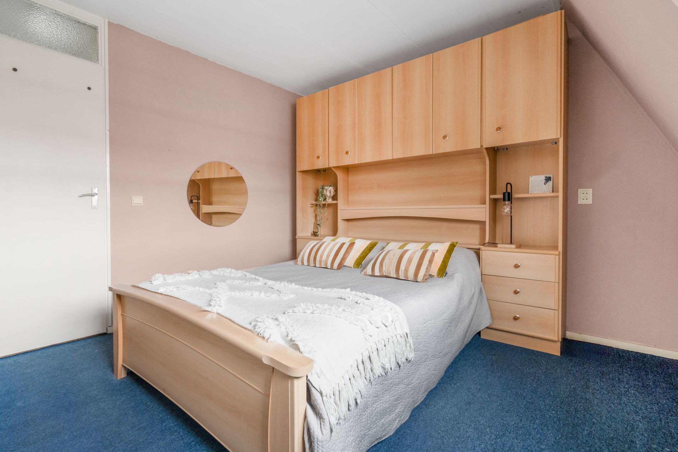 Foto 27 van Tjibbe Knolstraat 42