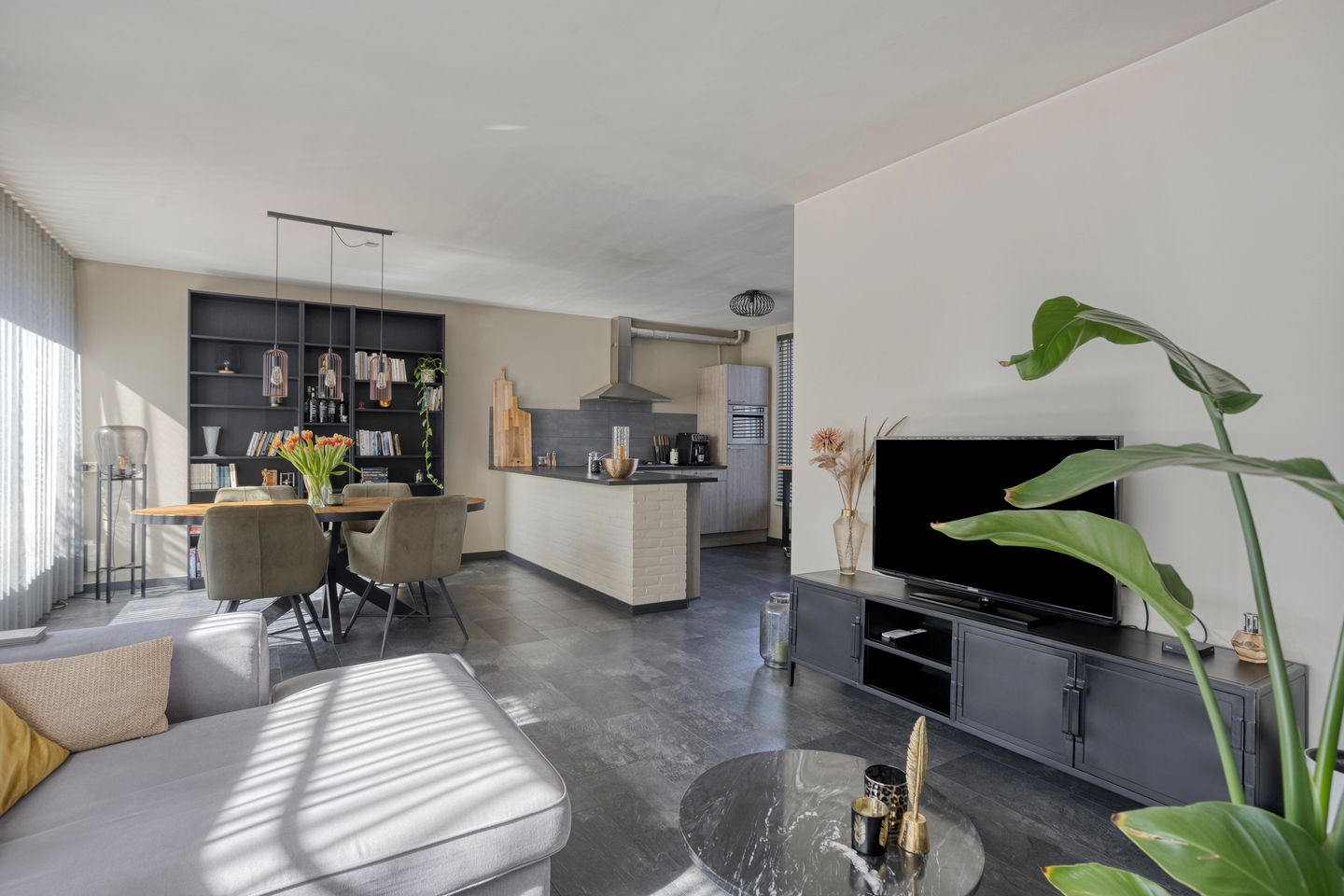 Photo 14 of Vogelwikke 11