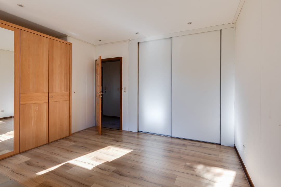 Spacious detached home with panoramic countryside views — 22