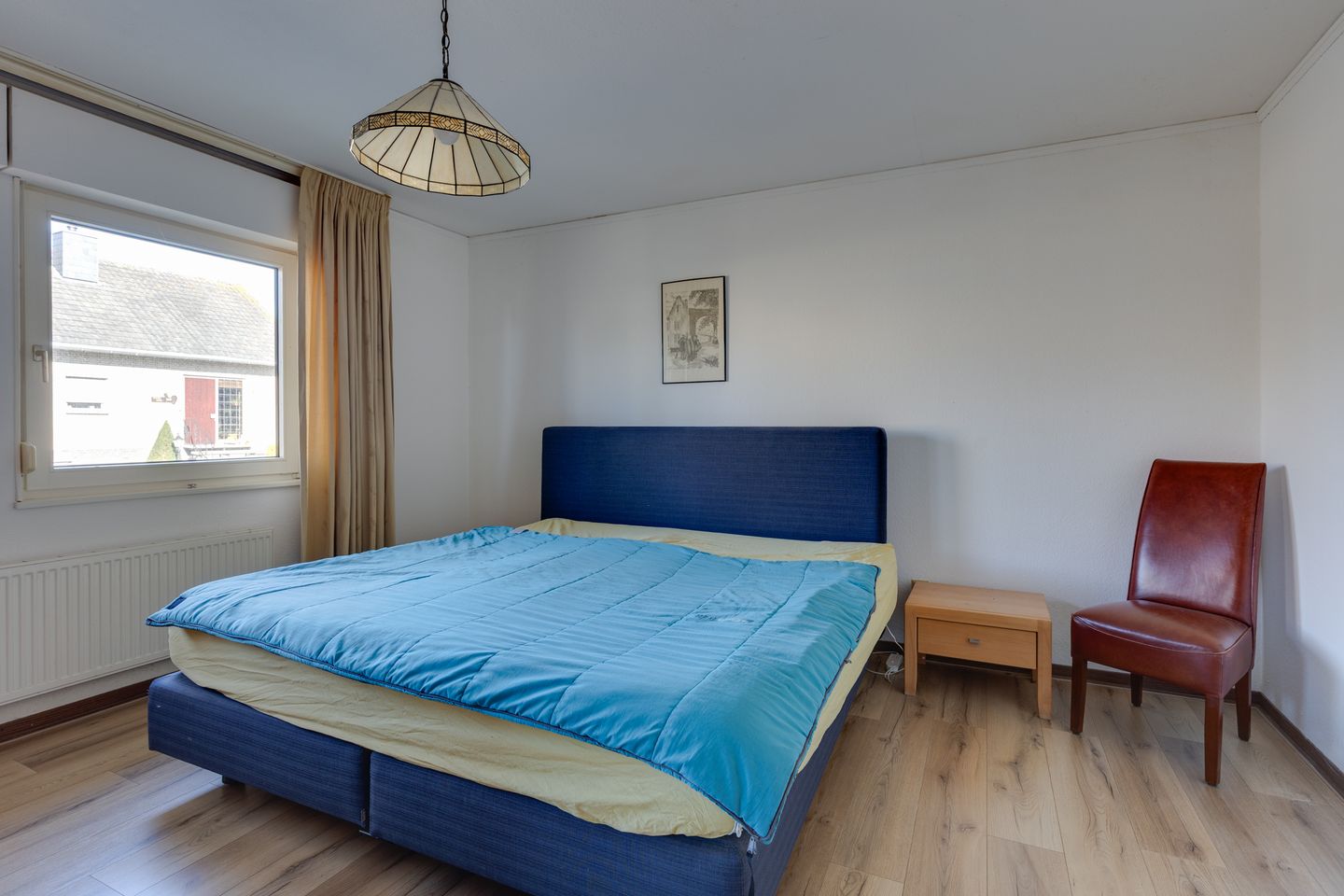 Spacious detached home with panoramic countryside views — 19