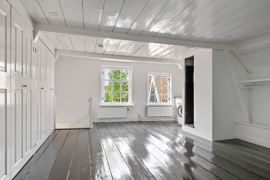 Historic Monument with Commercial Space in Charming De Rijp Centre — 32