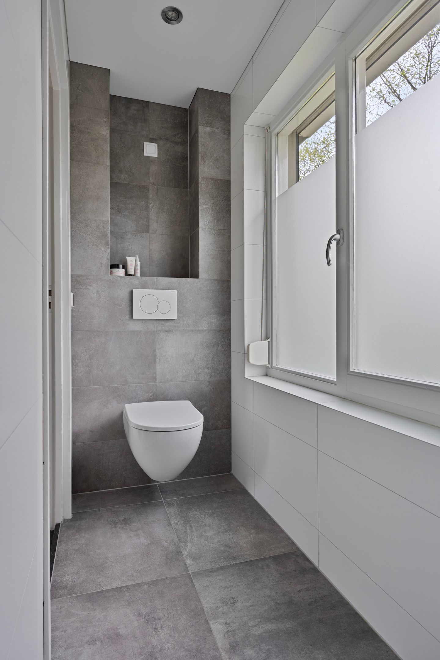 Spacious Semi-Detached Family Home with South-Facing Garden in Valkenswaard — 27