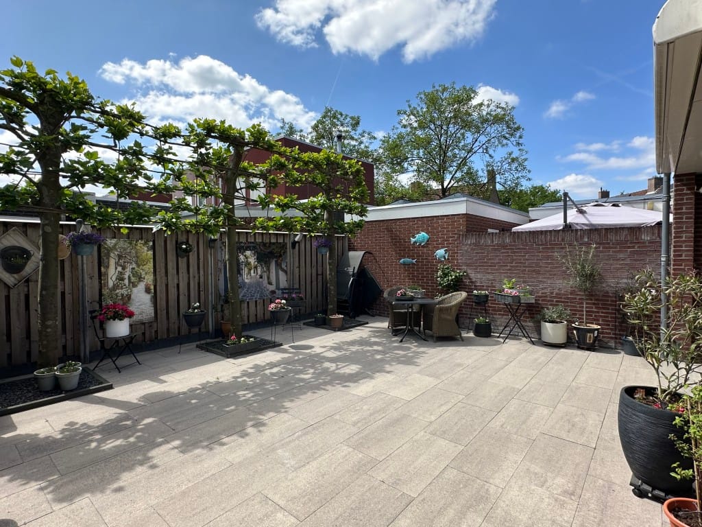 Spacious Semi-Detached Family Home with South-Facing Garden in Valkenswaard — 31