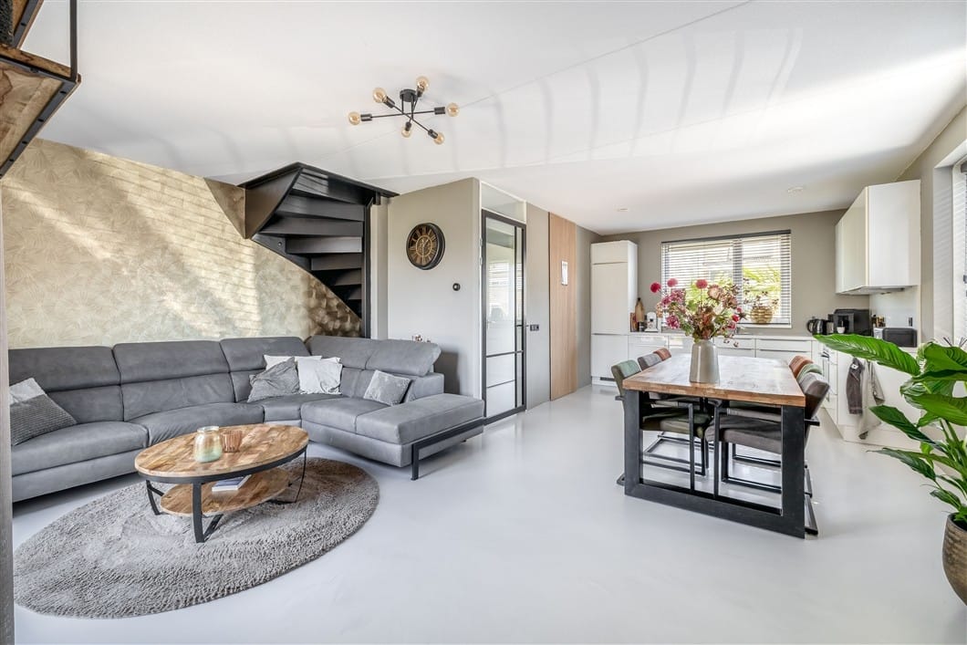 Photo 2 of Anna Maria Horalaan 22-B