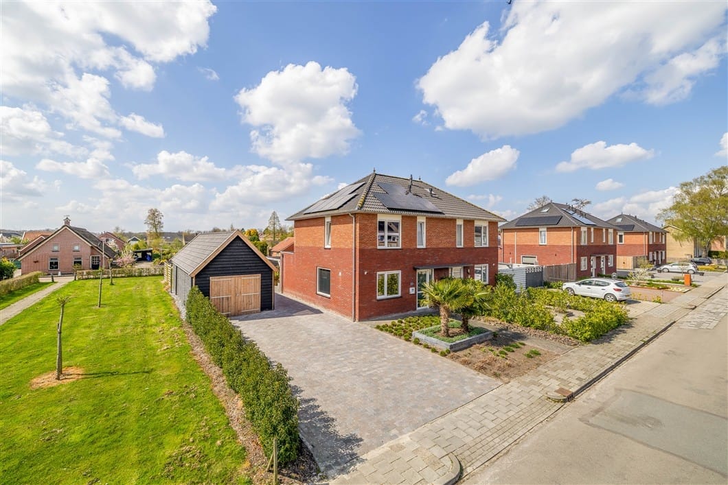 Photo 42 of Anna Maria Horalaan 22-B