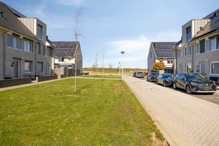 Foto 5 van Manteletruwe 11