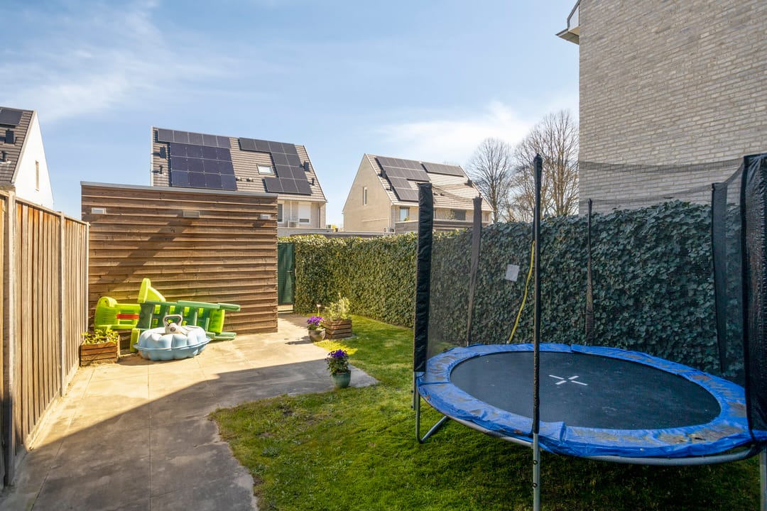 Modern Energy-Efficient Corner Home in Family-Friendly Maastricht Neighborhood — 28