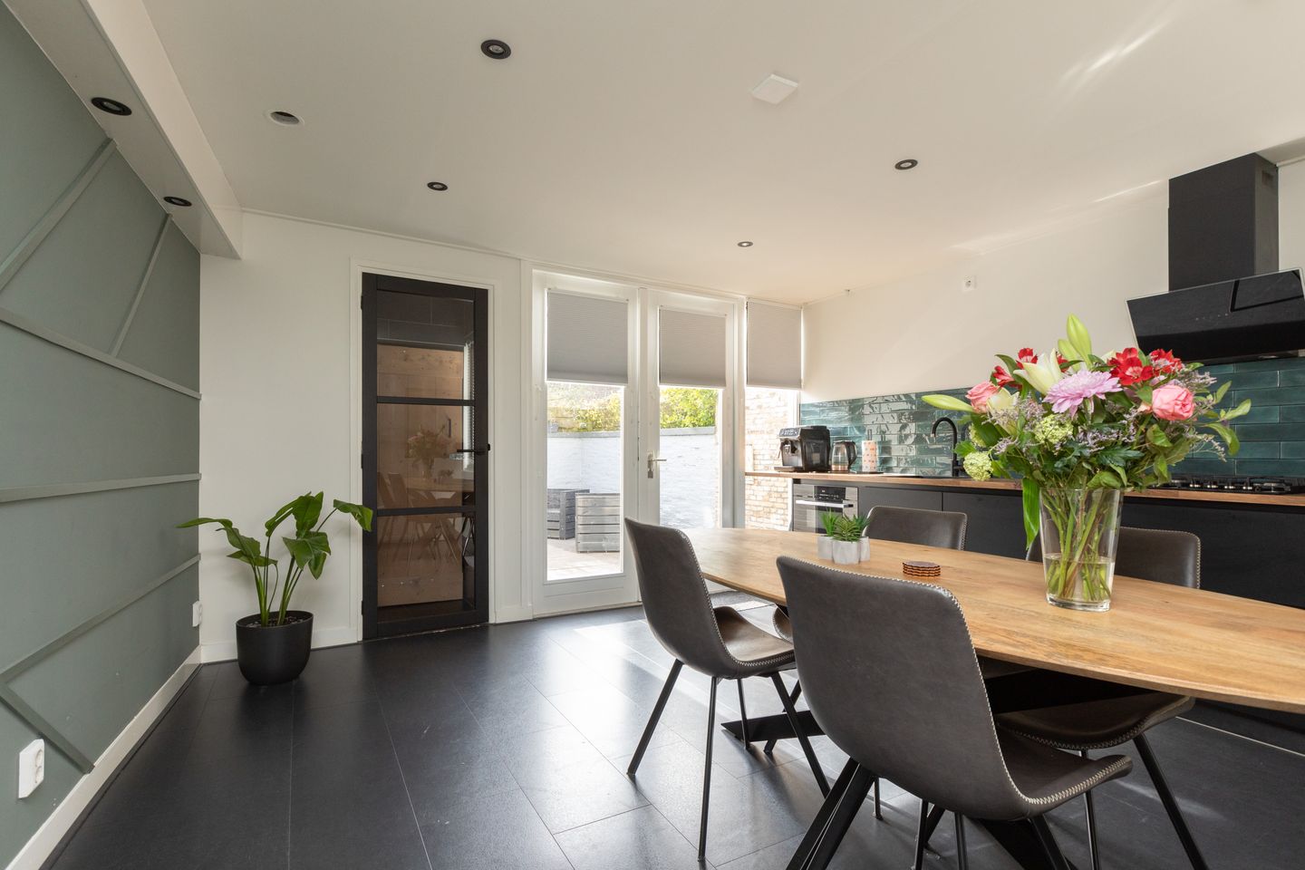 Foto 10 van Kerkstraat 57