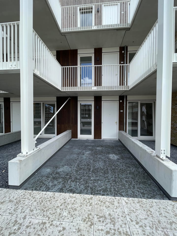 Photo 4 of Franciscus Dondersstraat 9