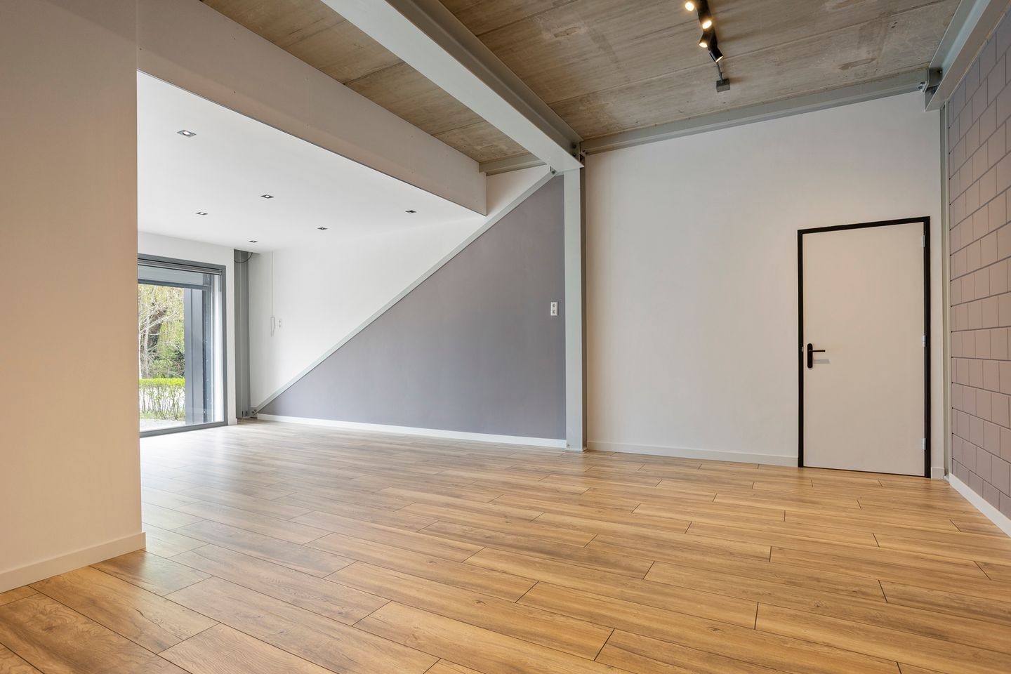 Bekijk foto 4 van Rentmeesterstraat 75