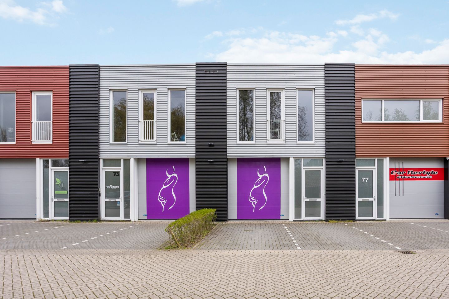 Bekijk foto 1 van Rentmeesterstraat 75