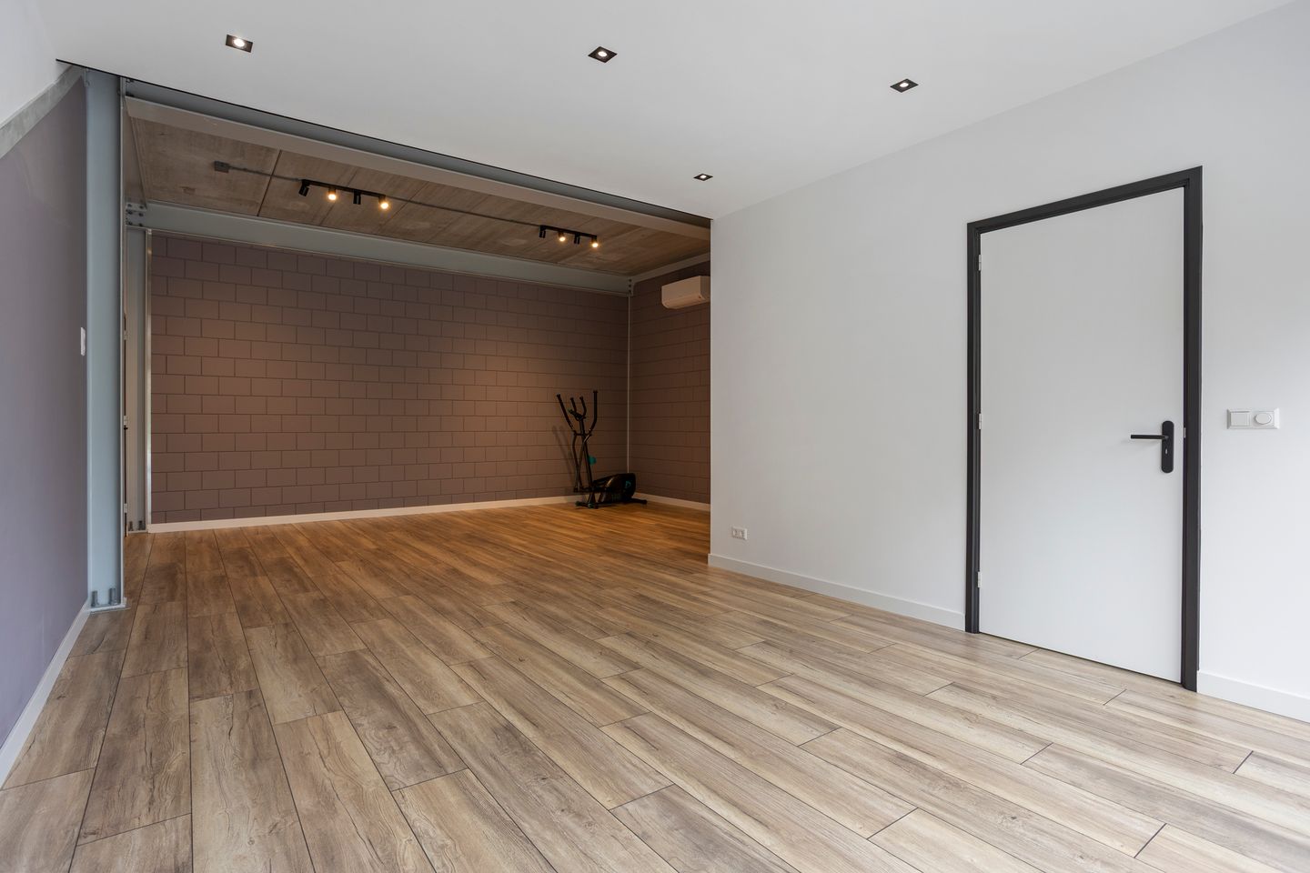 Bekijk foto 5 van Rentmeesterstraat 75