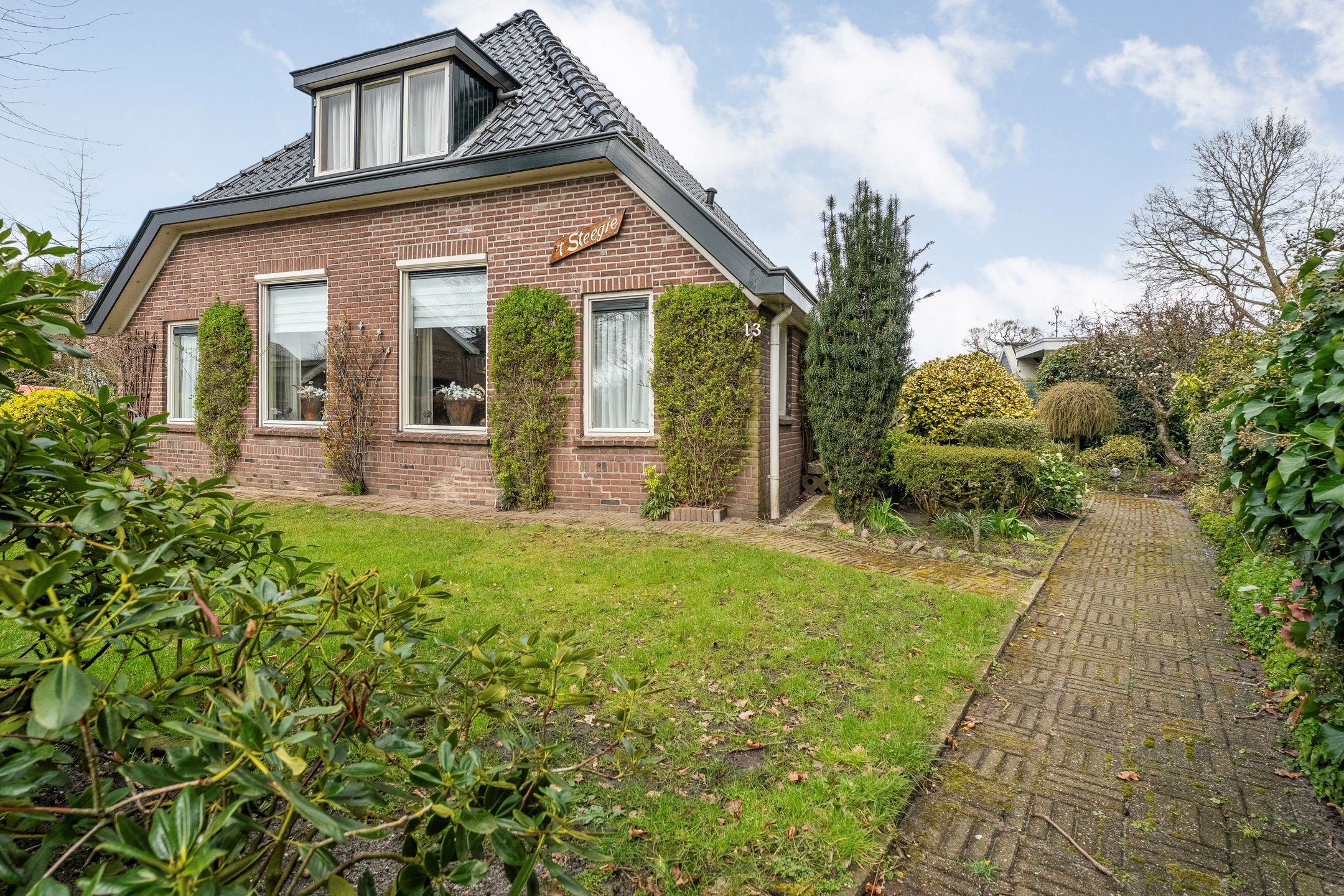 Foto 15 van Esweg 13