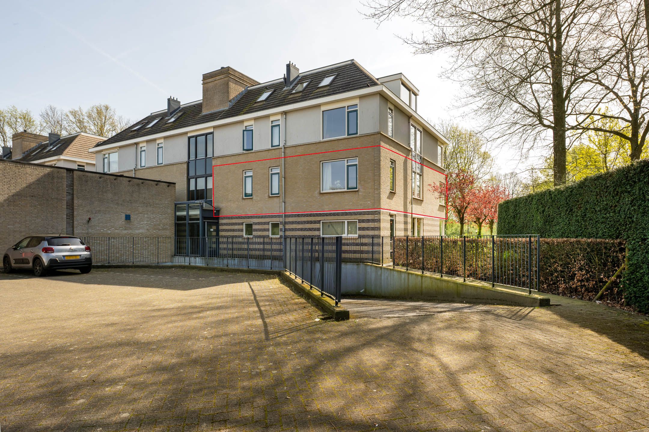 Spacious apartment with park views in Wouw — 30