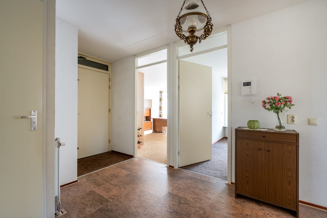 Spacious apartment with park views in Wouw — 13