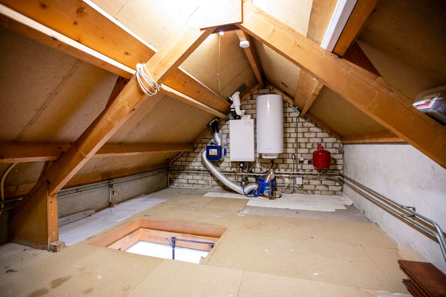 Move-in Ready Terraced Home with Luxury Kitchen and Solar Panels in Maarssenbroek — 29