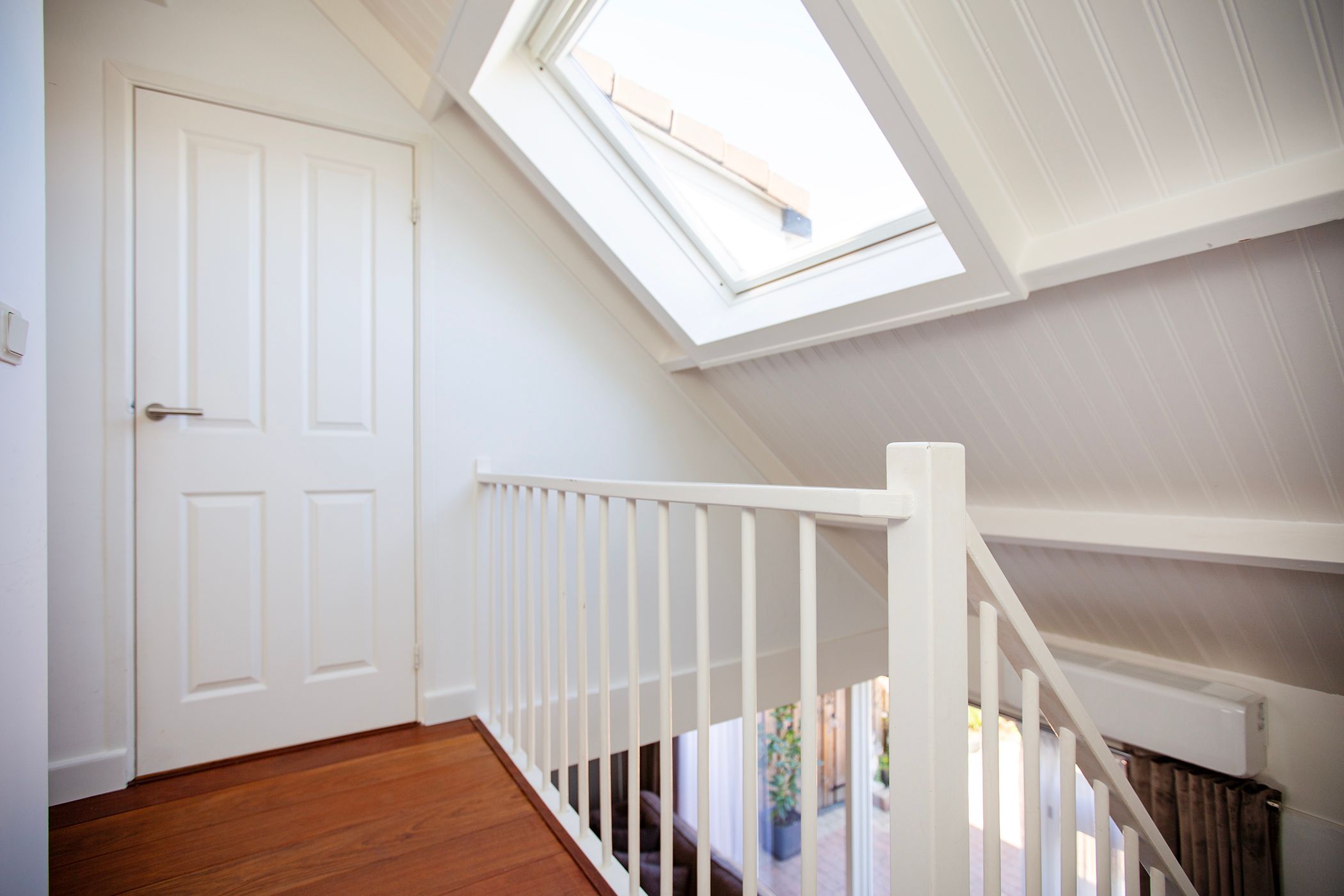 Move-in Ready Terraced Home with Luxury Kitchen and Solar Panels in Maarssenbroek — 18