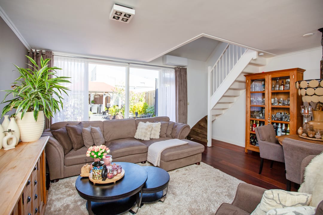 Move-in Ready Terraced Home with Luxury Kitchen and Solar Panels in Maarssenbroek — 13