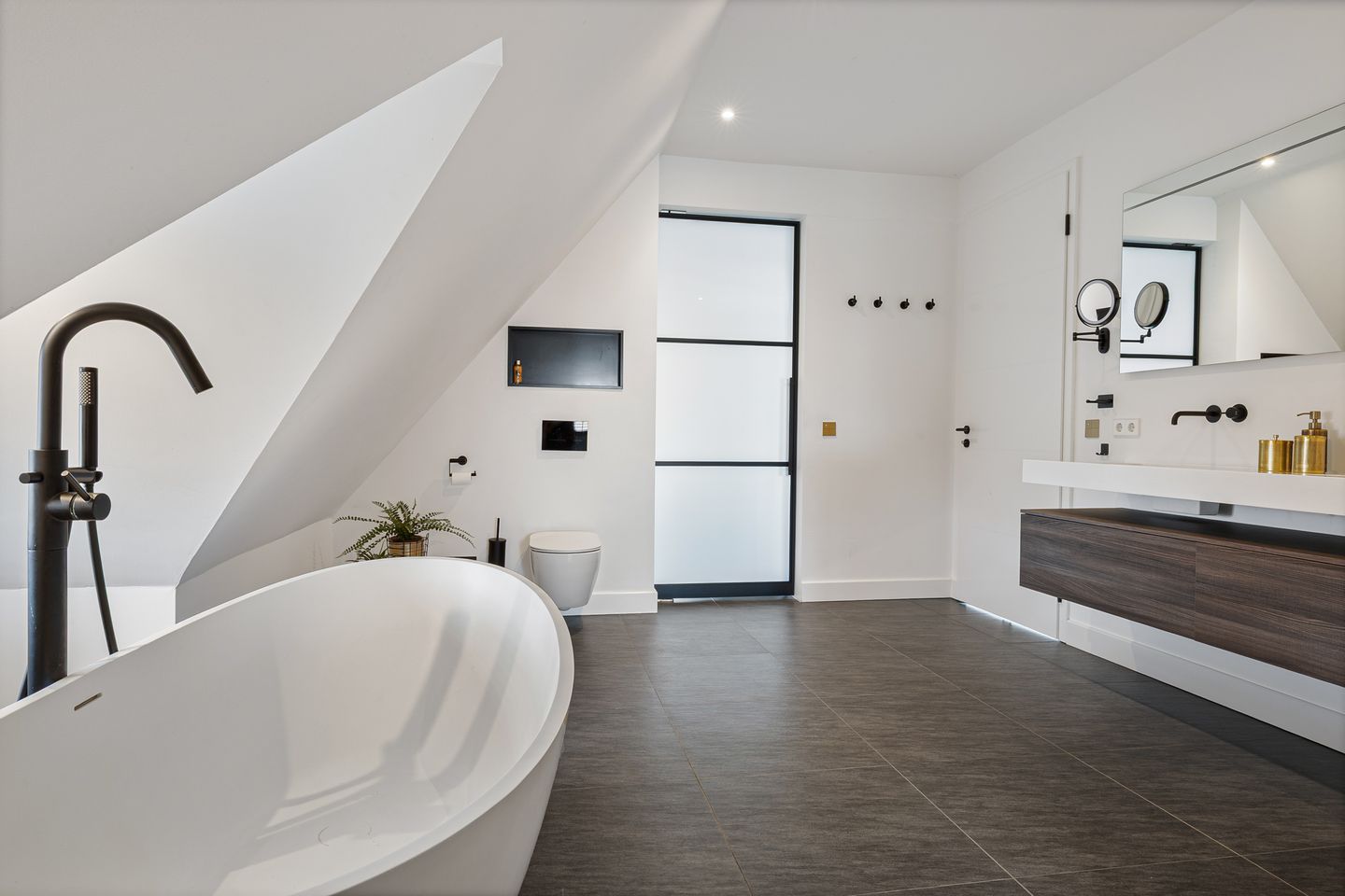 Foto 70 van Tolweg 16-A