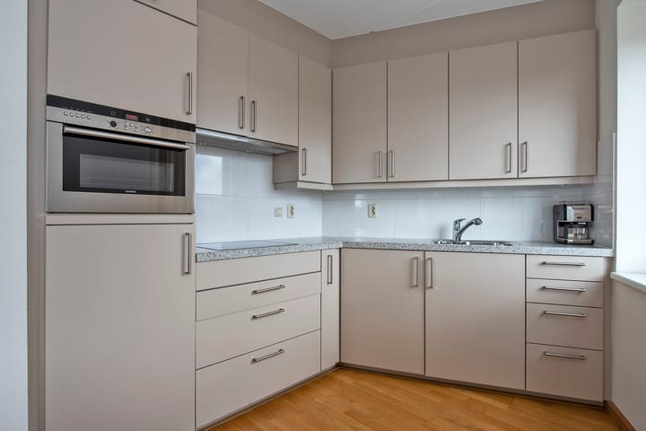 Photo 3 of S.L. Louwesstraat 2-41