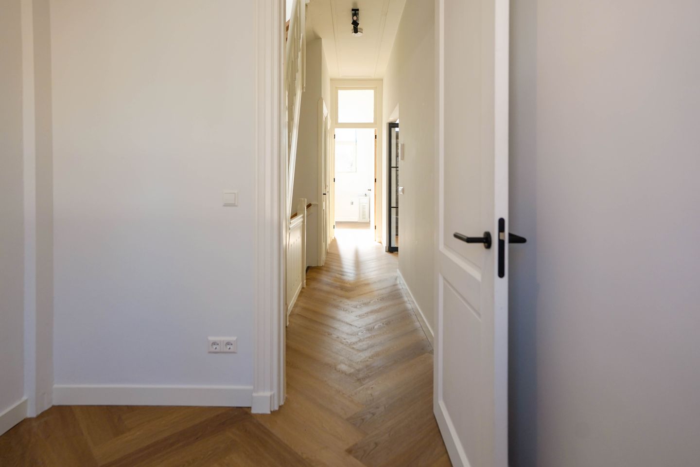 Foto 20 van Koningin Emmakade 33