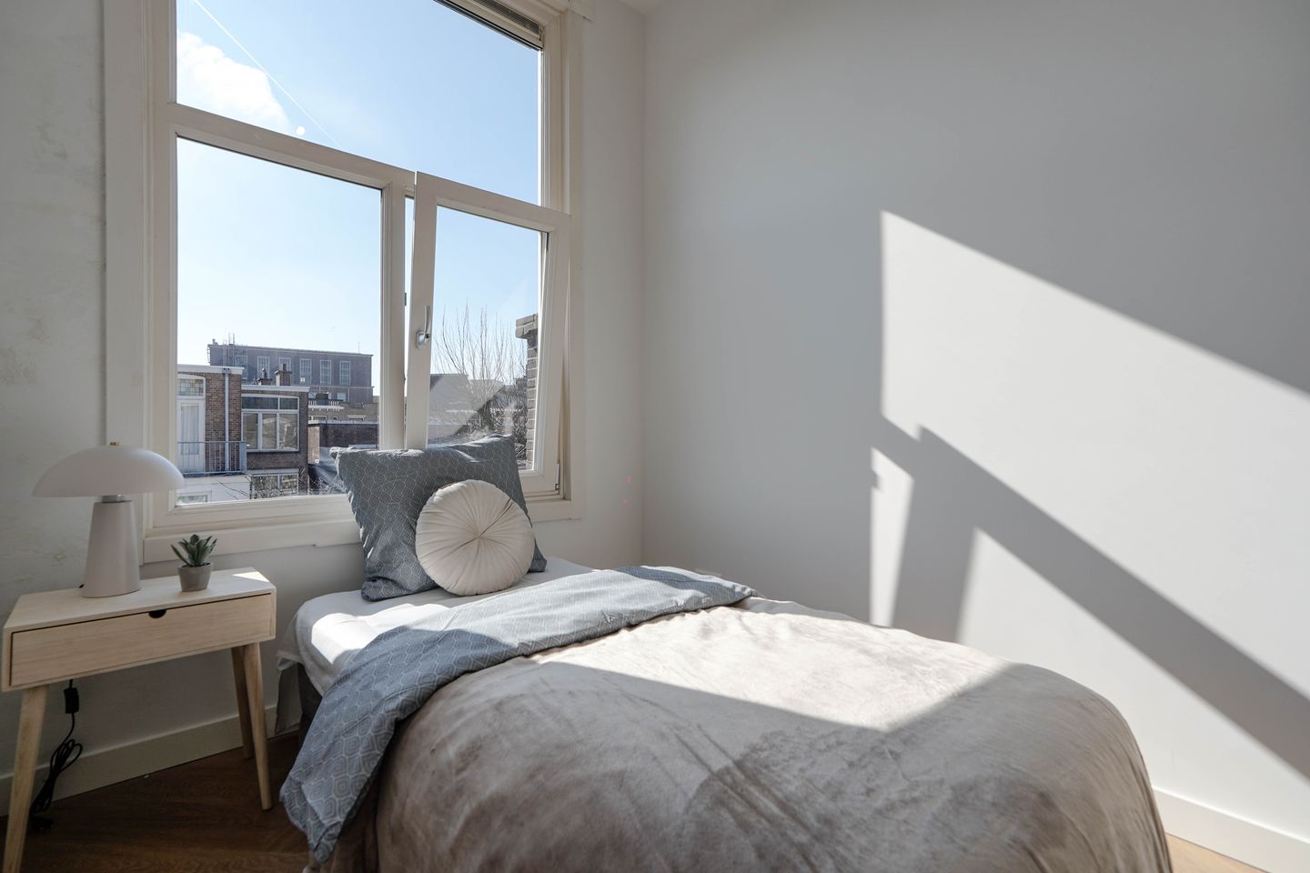 Foto 35 van Koningin Emmakade 33