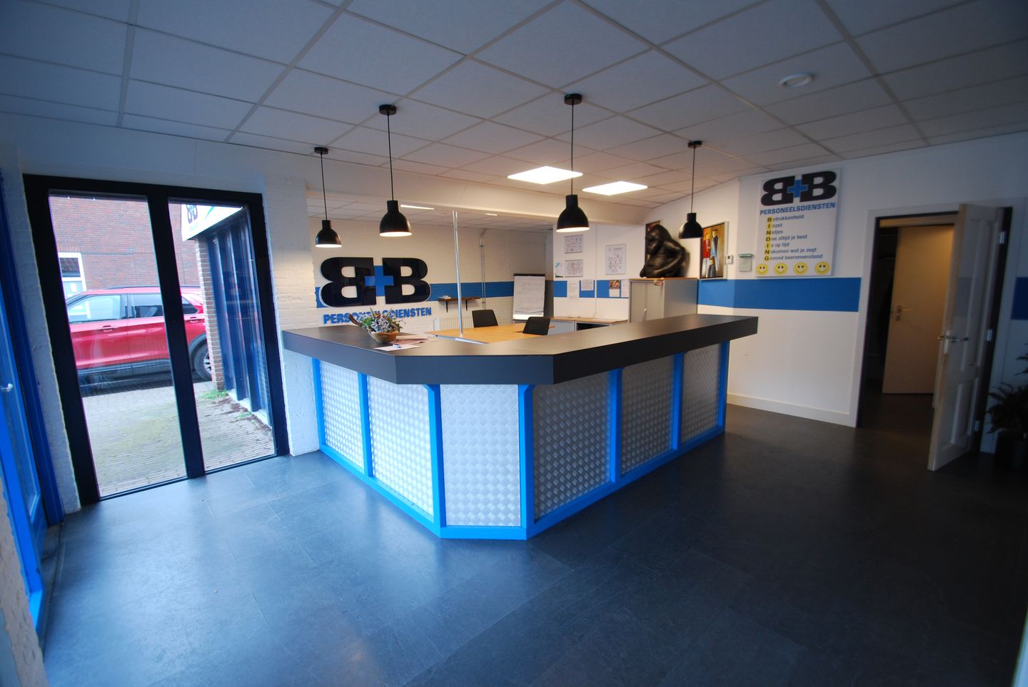 Bekijk foto 3 van Varsenerstraat 10