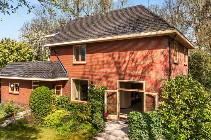 Foto 2 van Stationsweg 56