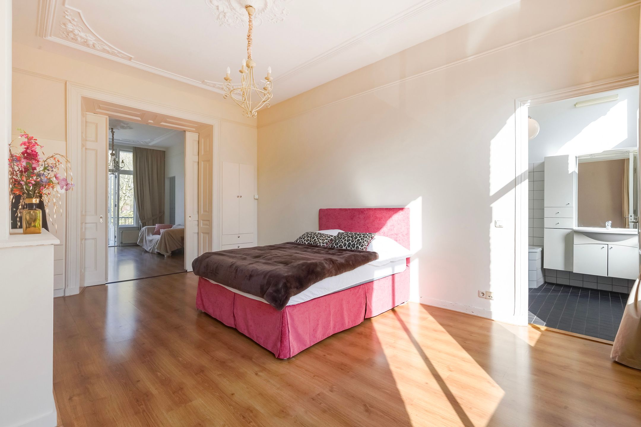 Foto 18 van Adelheidstraat 9-A