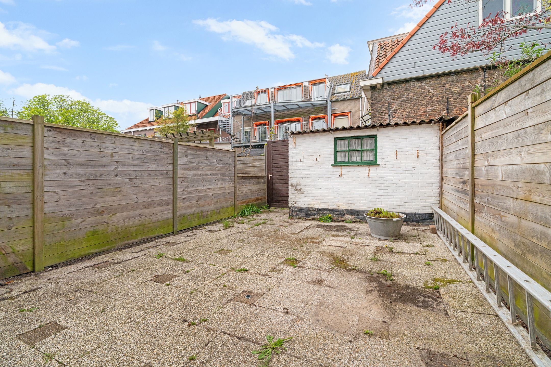 Charming 5-room townhouse in green Delft Westerkwartier neighborhood — 21