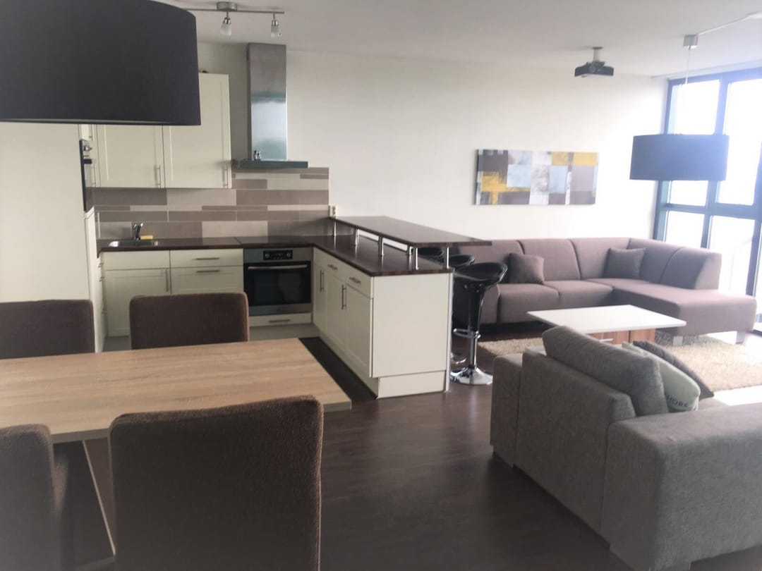 Foto 2 van Raadhuisplein 62