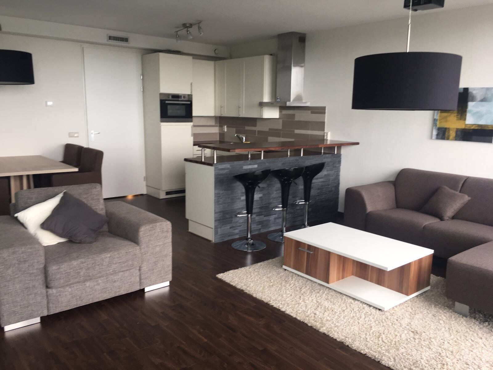 Foto 9 van Raadhuisplein 62