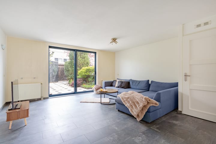 Photo 5 of Brenner 64