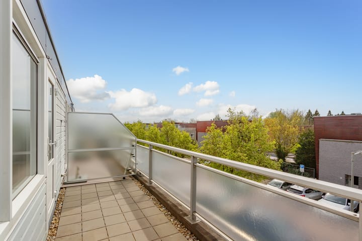 Photo 4 of Brenner 64