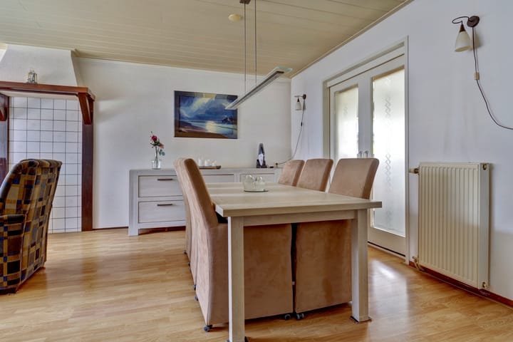 Hoekwoning te koop: van Reedeweg 72, Renswoude