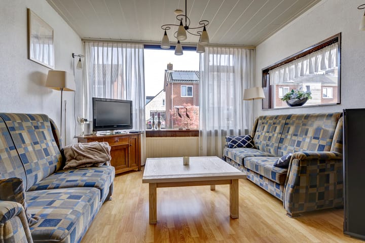 Hoekwoning te koop: van Reedeweg 72, Renswoude
