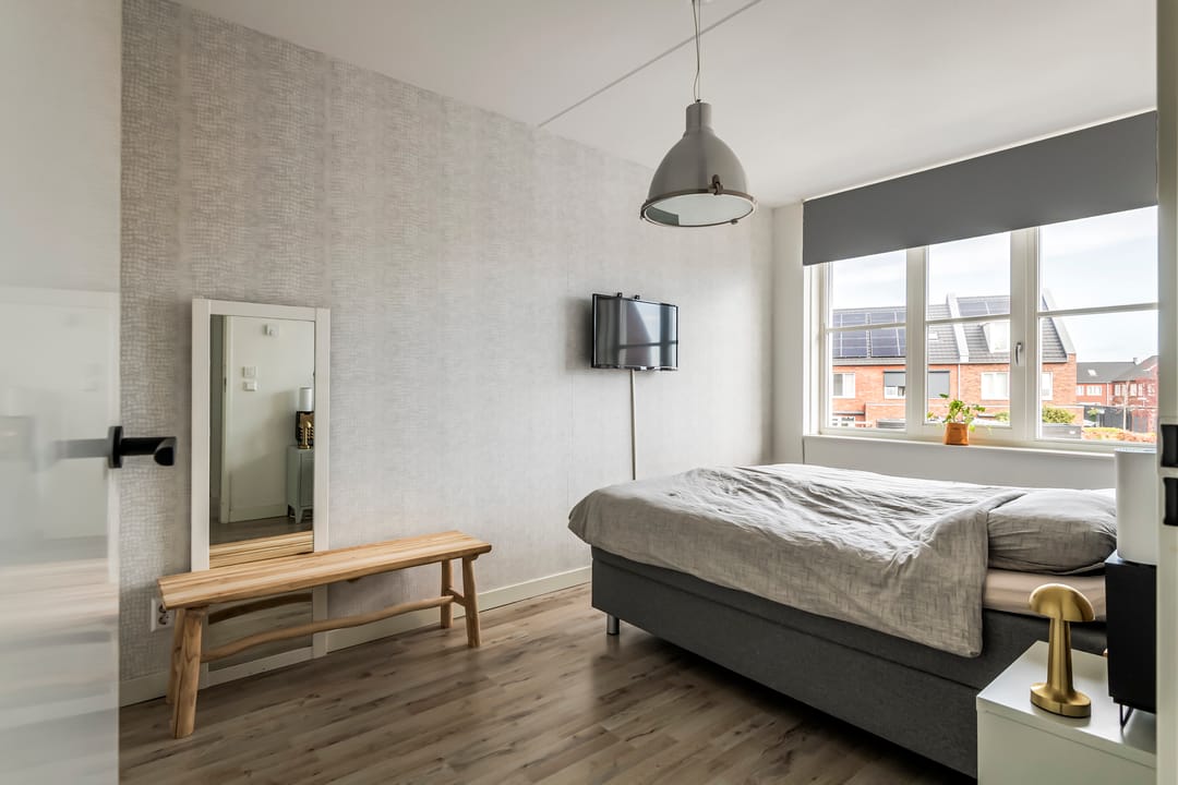 Extended Corner House with Green Views in Hoog Dalem — 31