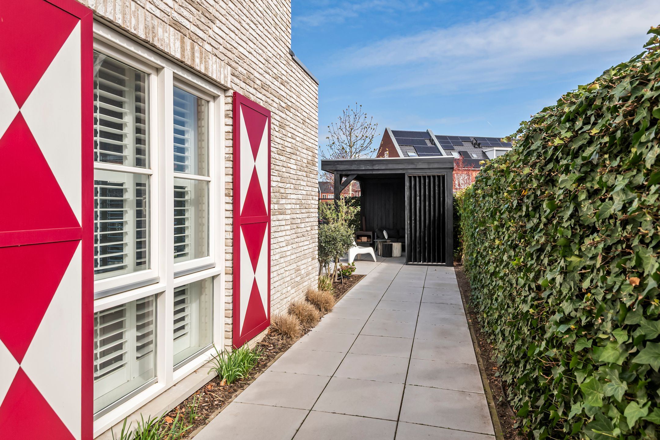 Extended Corner House with Green Views in Hoog Dalem — 21