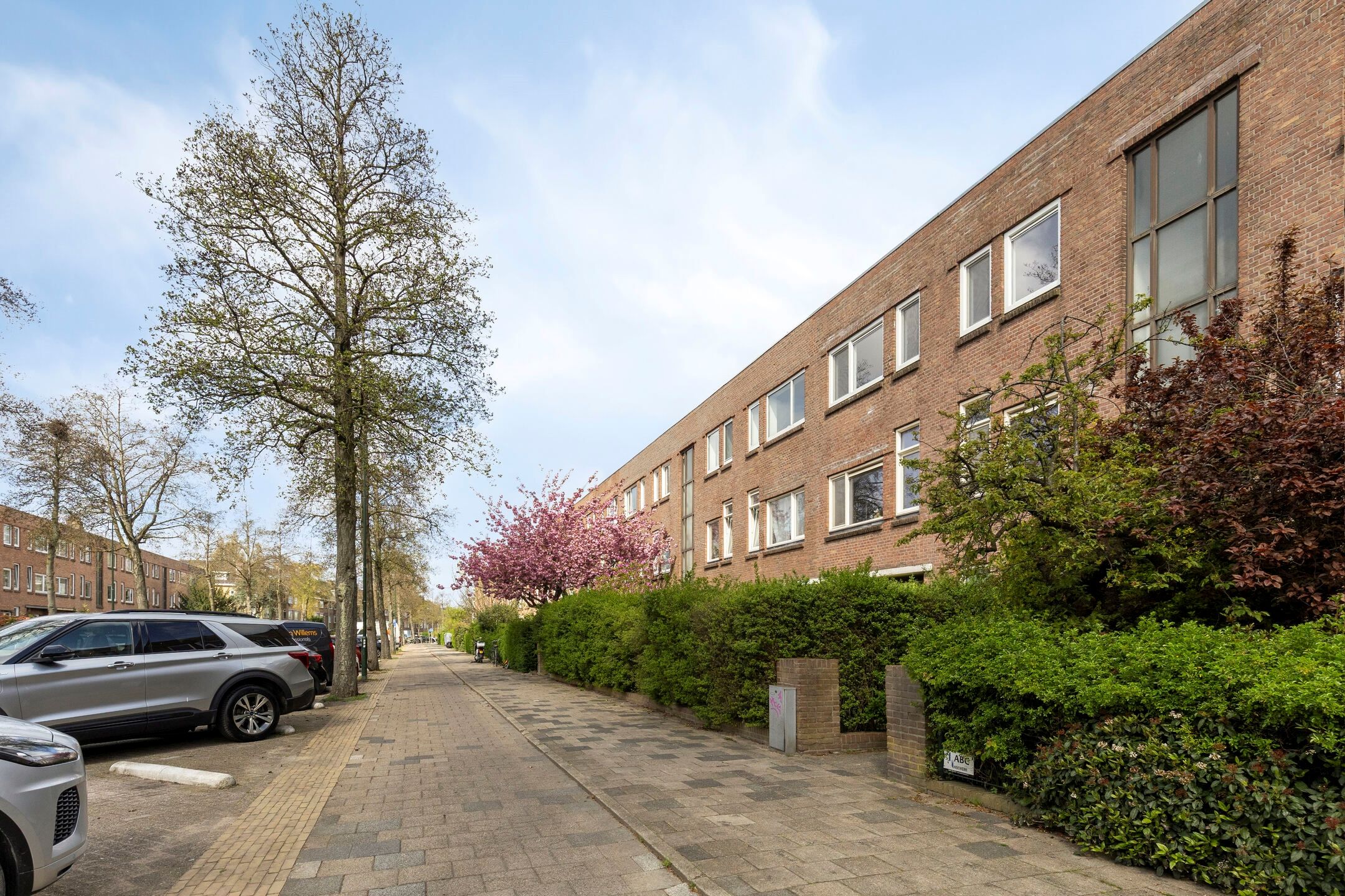 Completely Renovated Top Floor Apartment with Three Bedrooms — 24