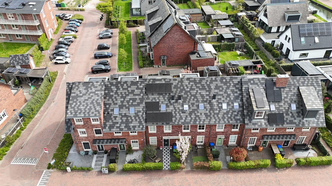 Trendy Finished Terraced House with 4 Bedrooms in Berkel en Rodenrijs — 56