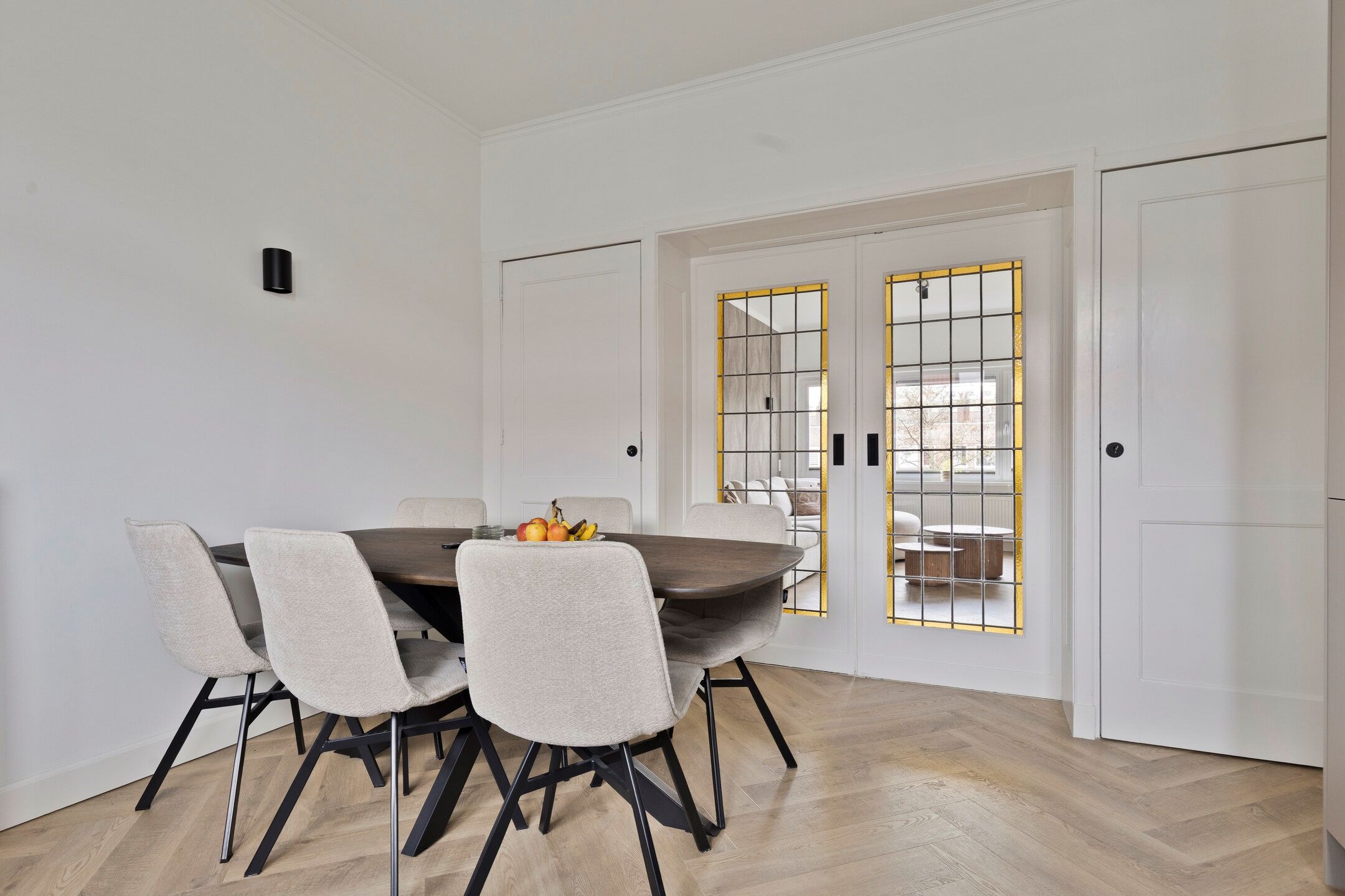 Completely Renovated Top Floor Apartment with Three Bedrooms — 30