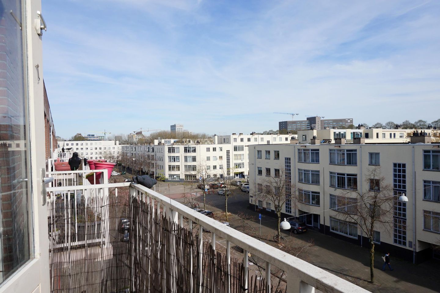 Foto 10 van Charlotte Brontéstraat 157