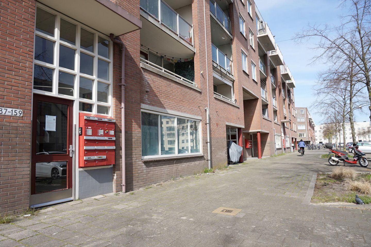 Foto 14 van Charlotte Brontéstraat 157