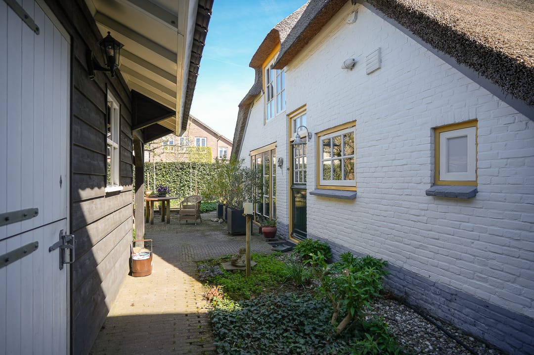 Monumental Thatched Farmhouse with Energy Label A and B&B in Waardenburg — 17
