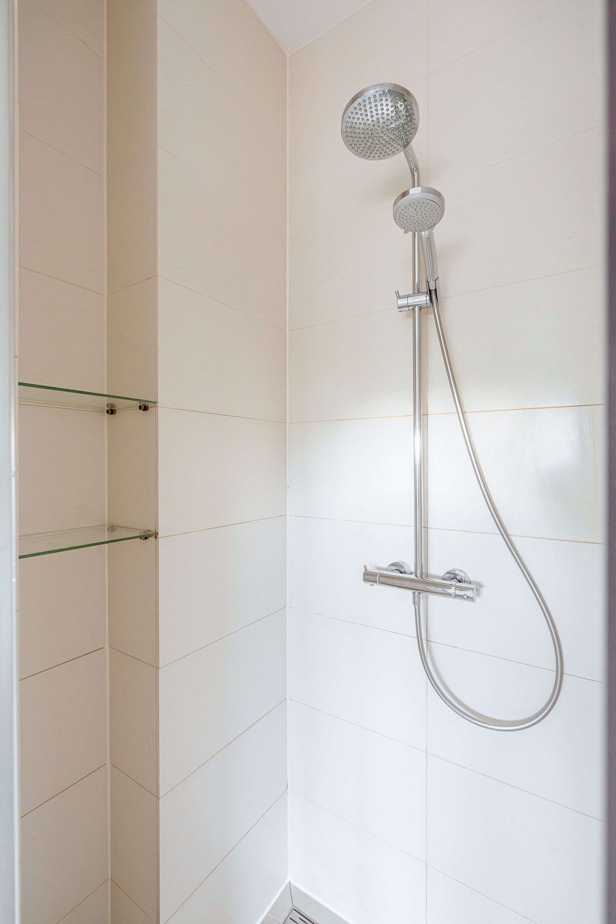 Photo 33 of Valeriusstraat 158-3