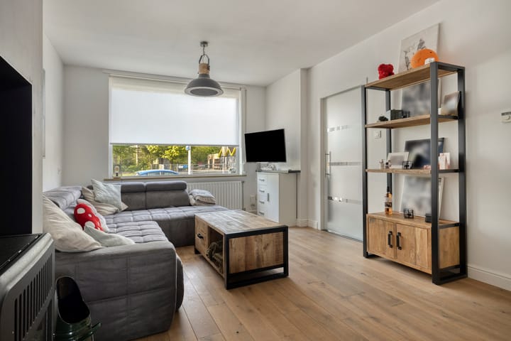 Photo 5 of Liniestraat 303