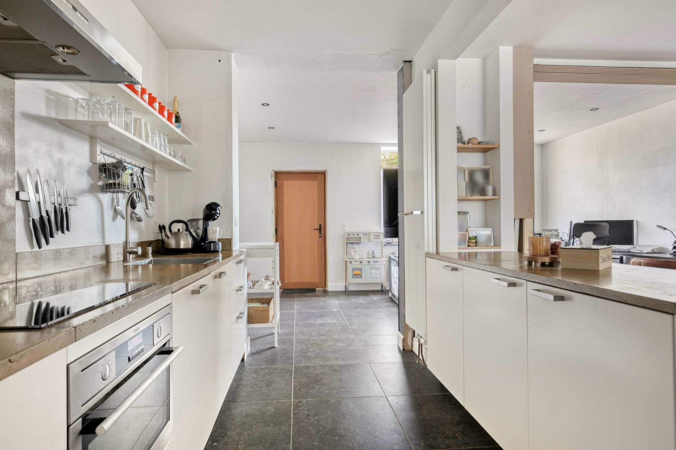 Foto 15 van Liniestraat 303