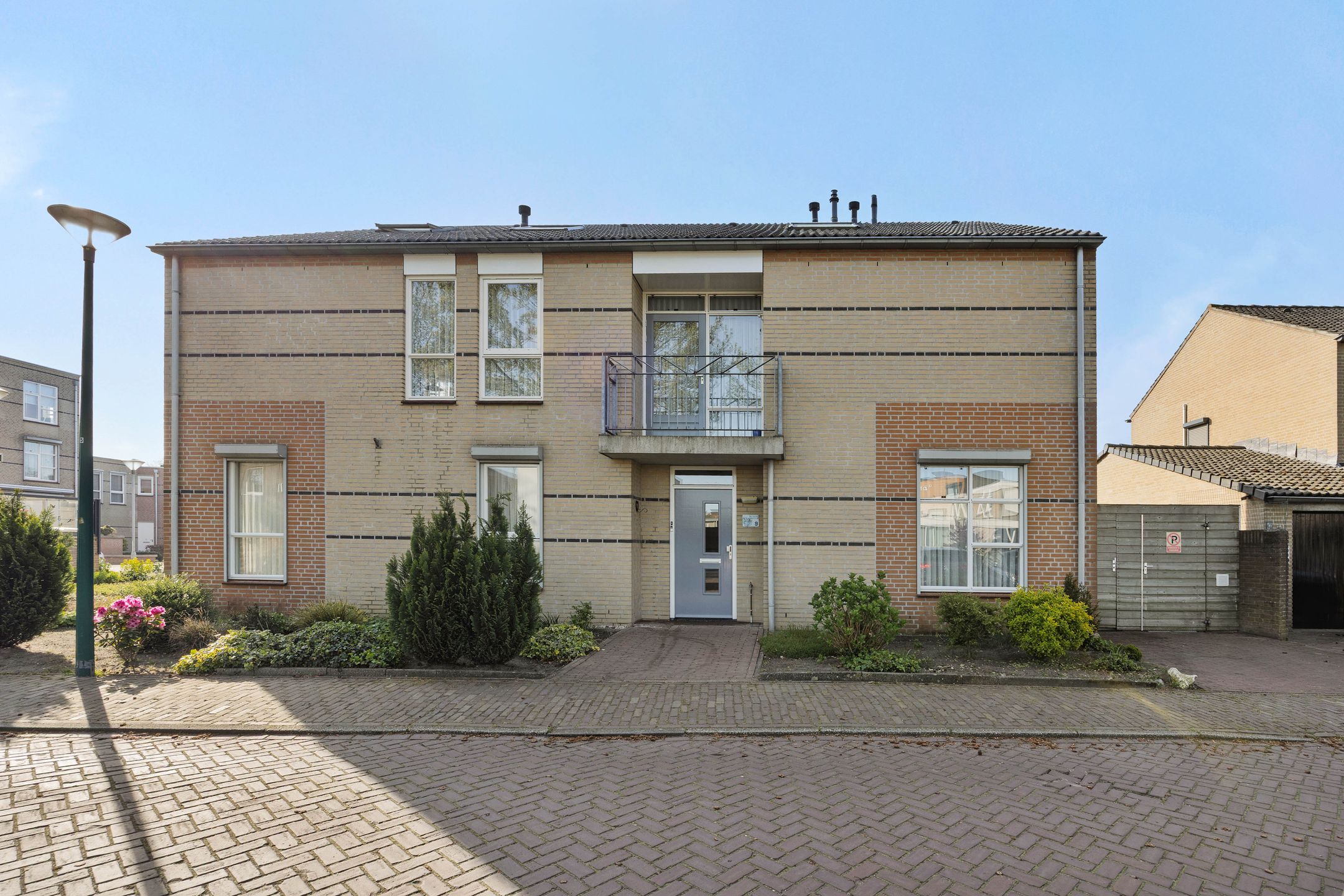 Ground floor apartment with private garden and parking in Heesch center — 33