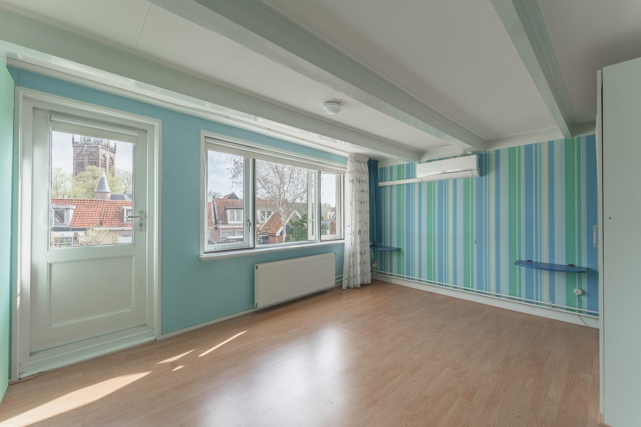 Characterful townhouse with deep sunny garden in historic Enkhuizen city center — 24